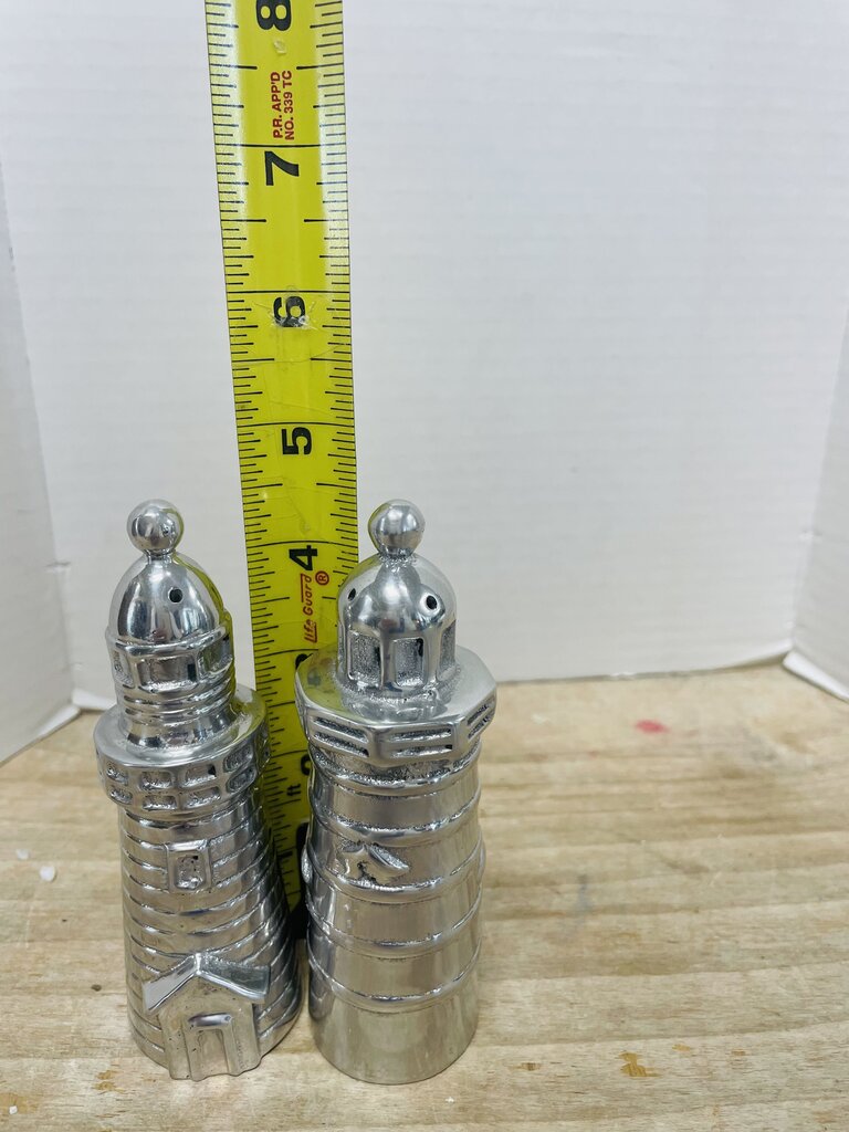 MARIPOSA LIGHTHOUSE SALT AND PEPPER SHAKERS
