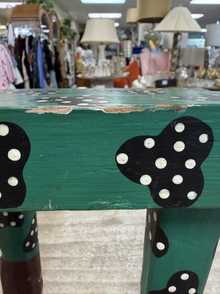 INDONESIAN FOLK ART FROG STOOL