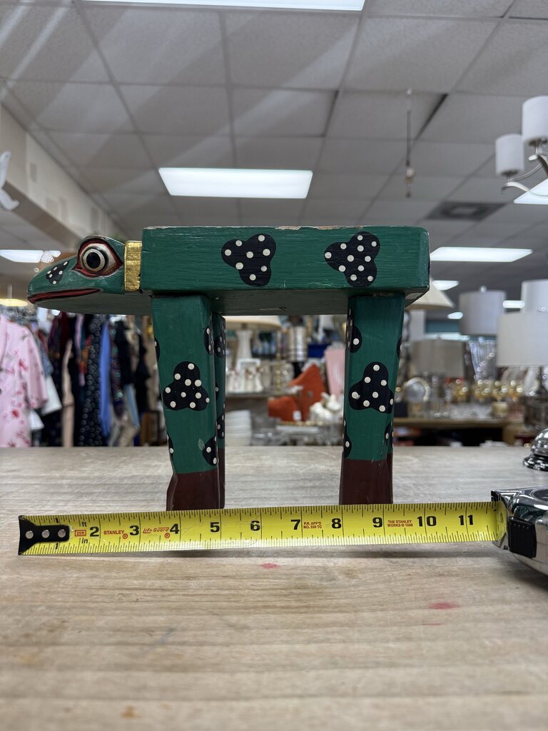 INDONESIAN FOLK ART FROG STOOL