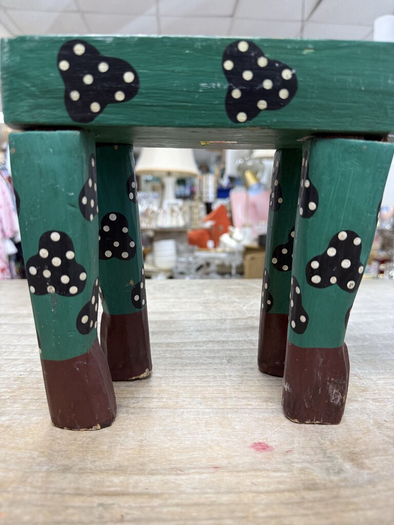INDONESIAN FOLK ART FROG STOOL
