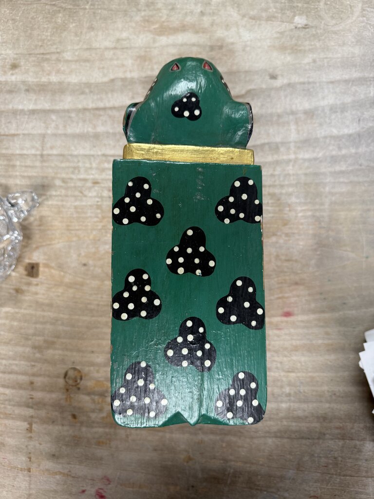 INDONESIAN FOLK ART FROG STOOL