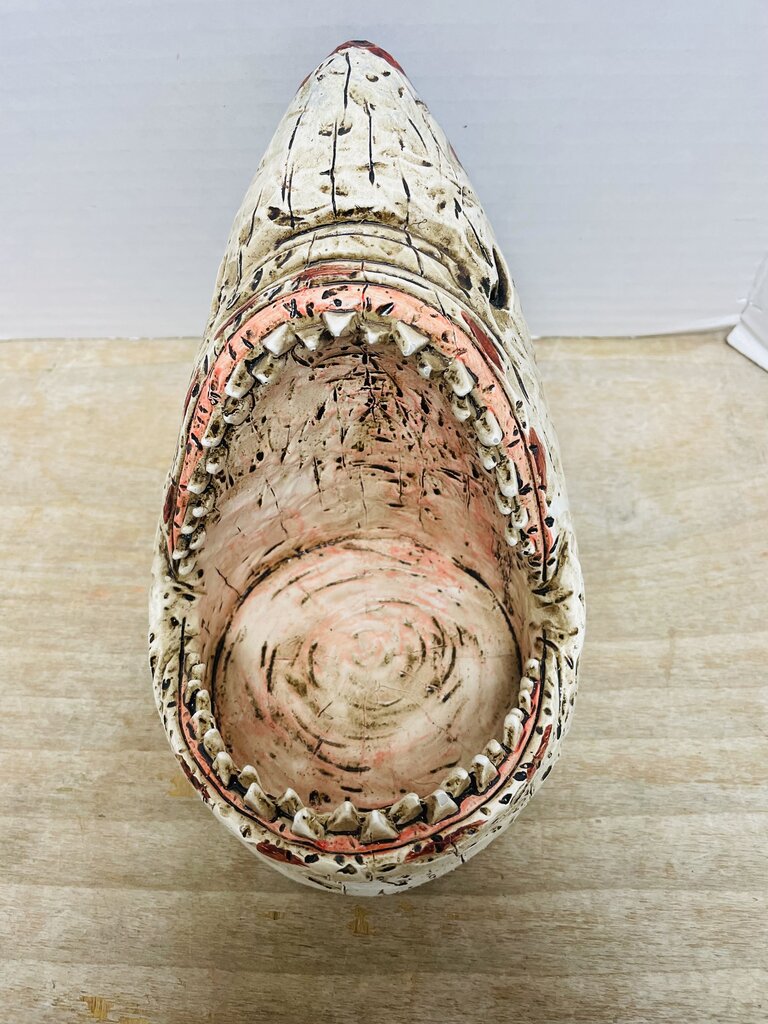 SHARK WINE BOTTLE HOLDER