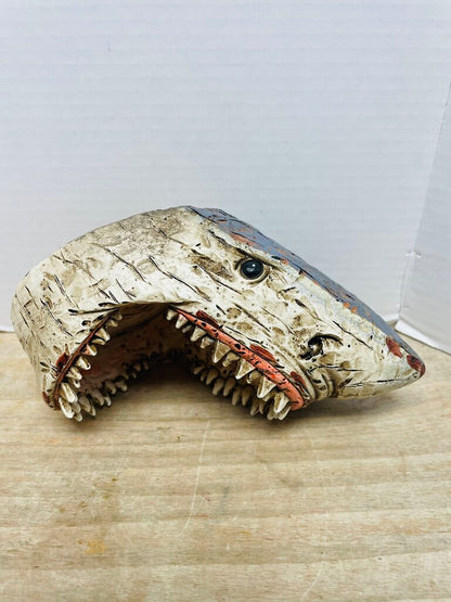 SHARK WINE BOTTLE HOLDER