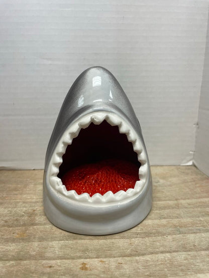 CRACKER BARREL SHARK HEAD SPONGE HOLDER