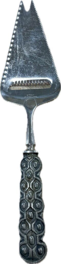 NORWEGIAN CHEESE SERVER